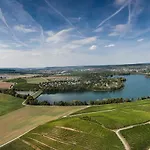 Breitenauer شقة فندقية 3*