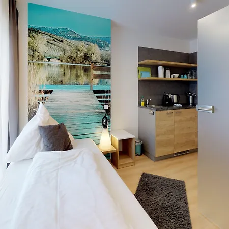 Breitenauer 아파트호텔 3*