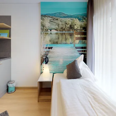 Breitenauer 아파트호텔 3*