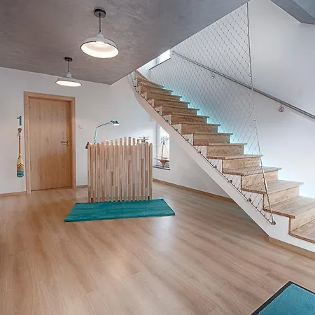 Breitenauer 아파트호텔