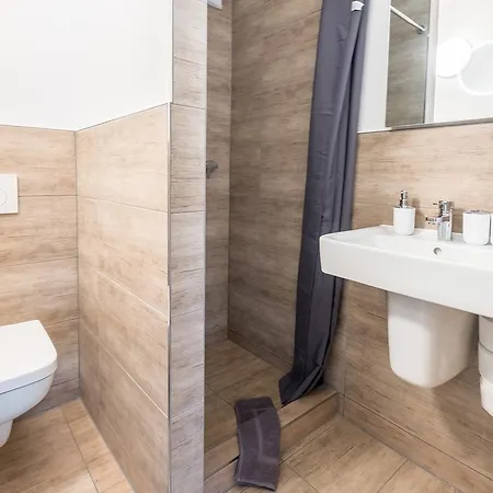 Hotel apartamentowy Breitenauer