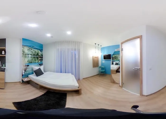 Aparthotel Breitenauer 3*